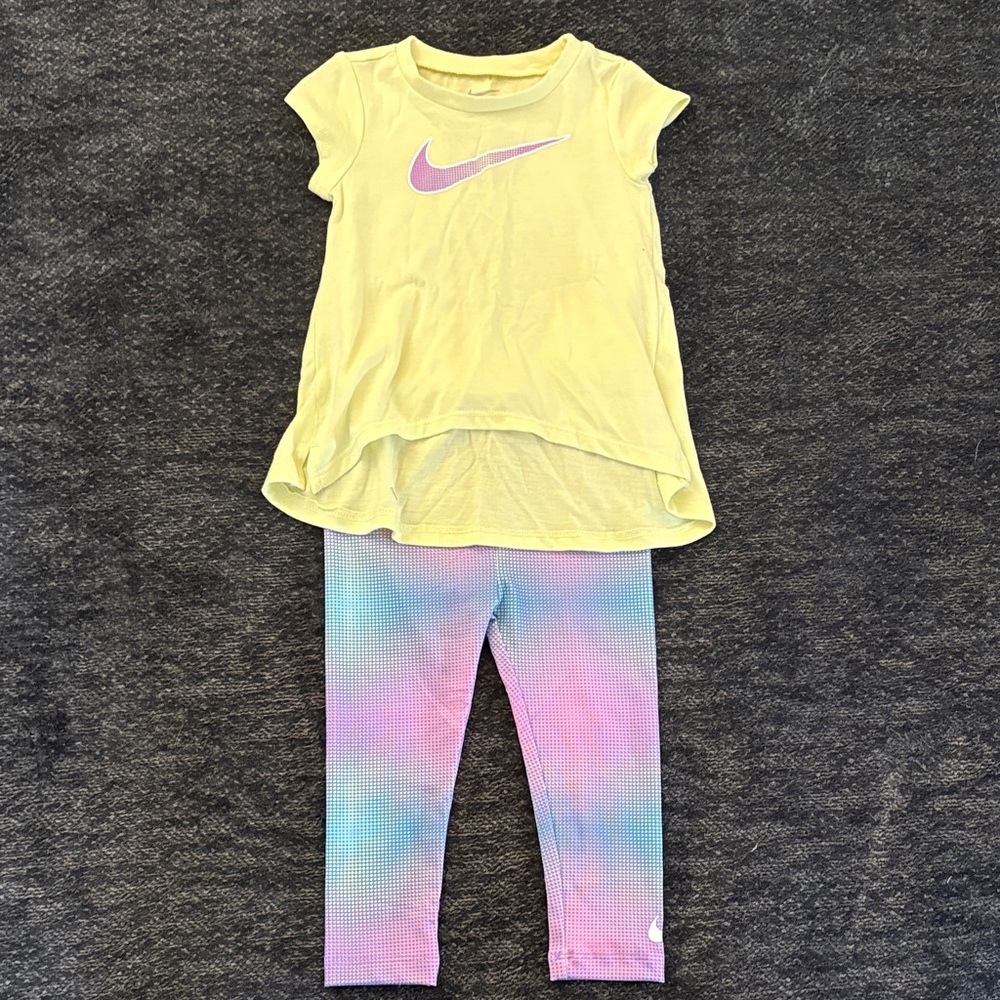 Nike Yellow Tee and Multicolor Leggings Set